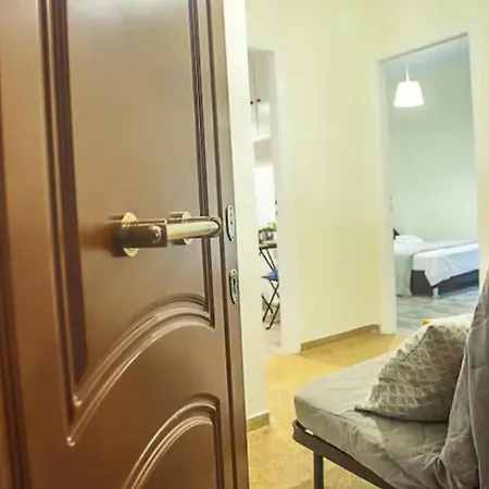 Apartment Fiλoξεnia In Gazi- Athens